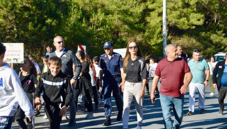 Sağlık için yürü sertifikanı Al