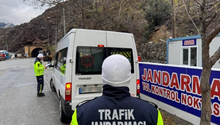 Artvin’de jandarma ekiplerince geçen yıl 6 bin 205 vatandaşa trafik güvenliği eğitimi verildi – Birlik Haber Ajansı