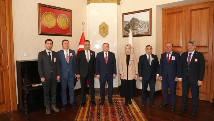 Kars Valisi Ziya Polat, defterdarlık heyetini ağırladı – Birlik Haber Ajansı