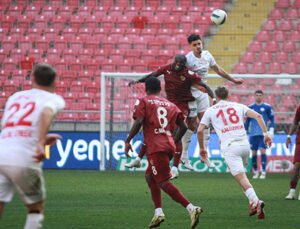 Gol düellosunda Antalyaspor, Hatayspor’u mağlup etti!