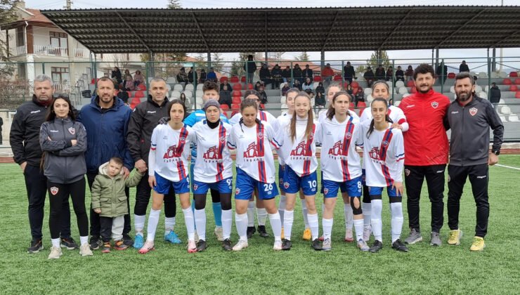 Beypars Spor 3 ligde top koşturan kızlar takımı sahadan galip ayrıldı – Birlik Haber Ajansı