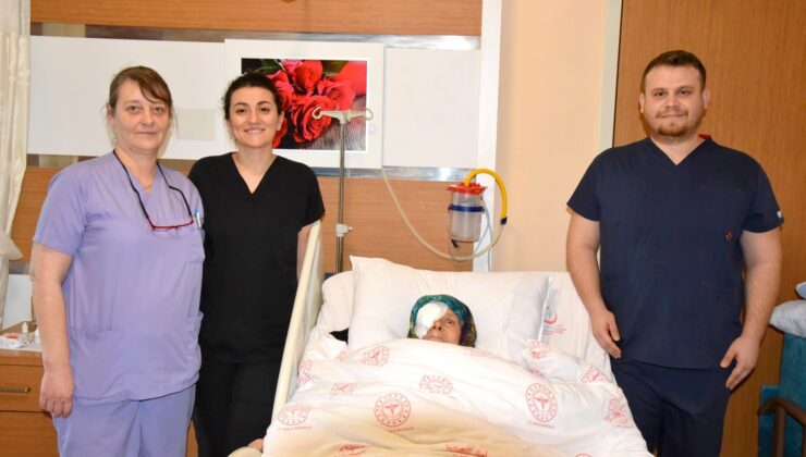Çanakkale MAE Devlet Hastanesinde göz sağlığı alanında öncü başarı – Birlik Haber Ajansı