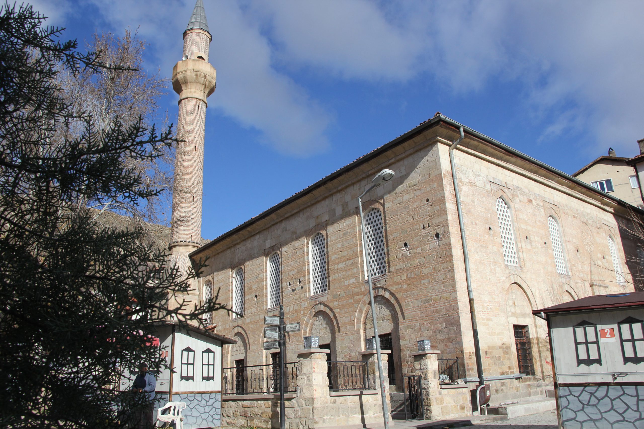 Tarihi Sultan Alaeddin Cami’nde Kadir Gecesi akşamı mevlidi şerif kıraat olunacak – Birlik Haber Ajansı