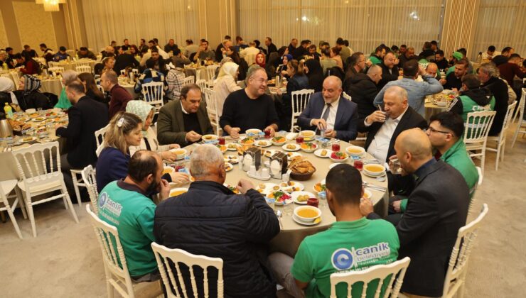 Canik’te Ramazan coşkusu: Başkan Sandıkçı personelle bir arada – Birlik Haber Ajansı