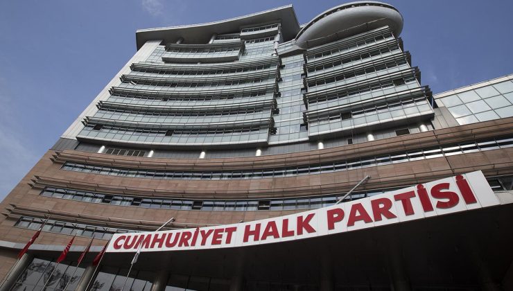 CHP'nin olağanüstü kurultayına iptal davası açıldı