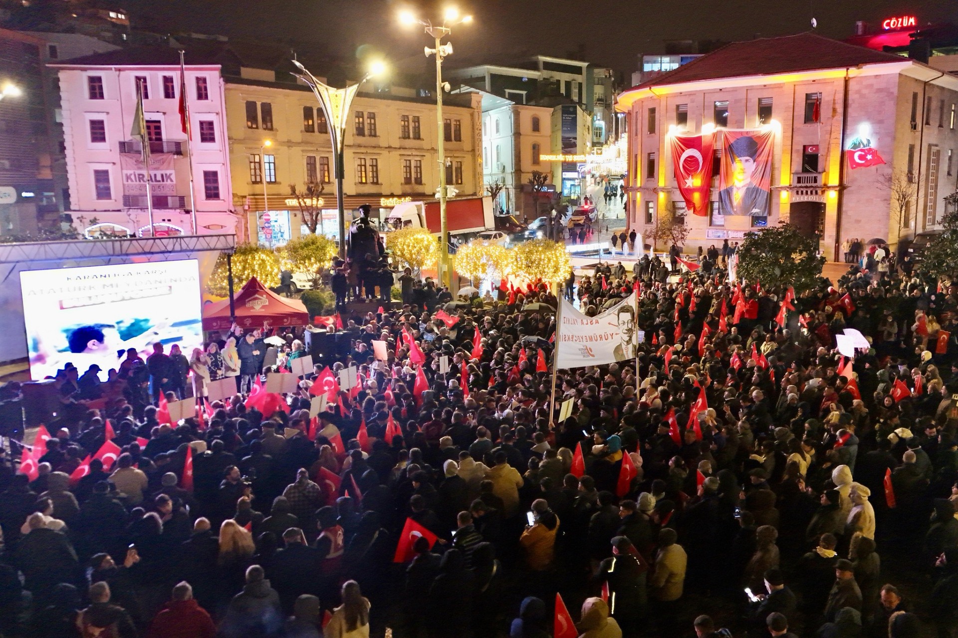 Giresun Ekrem İmamoğlu için sokağa döküldü – Birlik Haber Ajansı