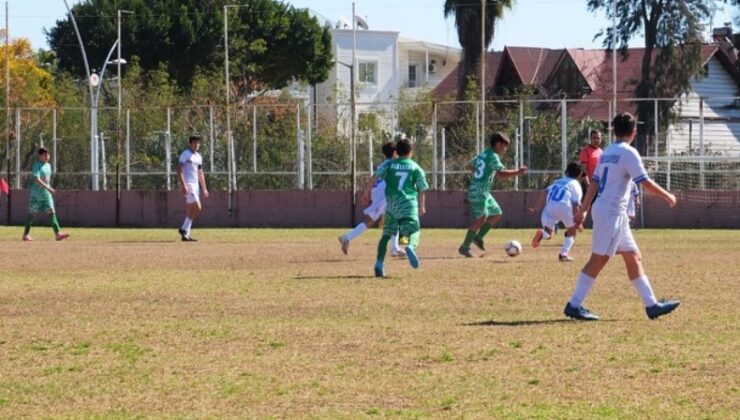 Kemer Belediye Merkez Spor gol oldu yağdı – Birlik Haber Ajansı