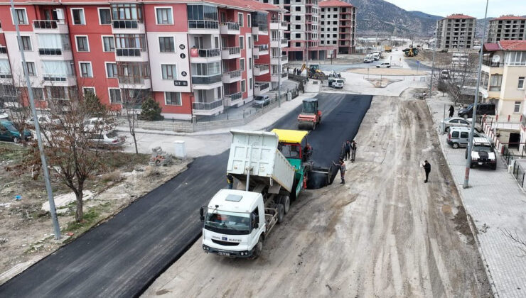 Isparta 206. Cadde’de asfaltlama yapıldı – Birlik Haber Ajansı