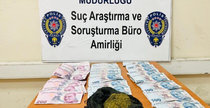 Kars’ta bir otobüste yapılan aramada yolcunun üzerinde yasaklı madde yakalandı – Birlik Haber Ajansı