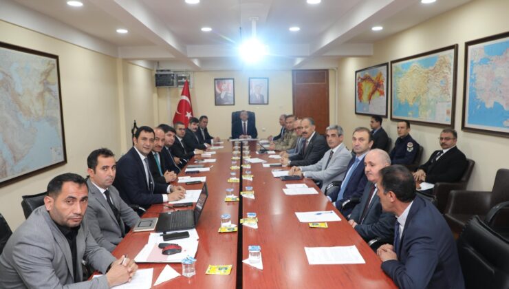 Kars’ta sahipsiz hayvanlar için yeni tedbirler masaya yatırıldı – Birlik Haber Ajansı