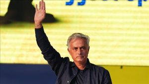 Jose Mourinho’nun geri dönüşü tamamlanmak üzere! 3 yıllık imza