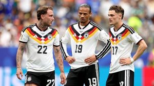 Almanya Milli Futbol Takımı’nda yılan paniği!