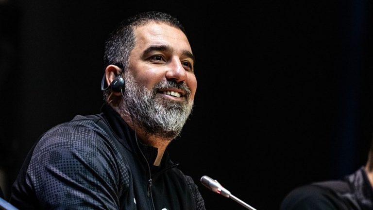 Arda Turan, Ukrayna’da yılın teknik direktörü seçildi