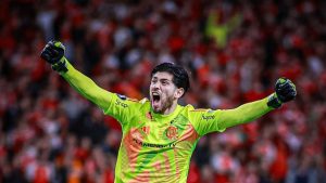 Beşiktaş’tan kaleye Arjantinli duvar! Agustin Rossi yeniden gündemde