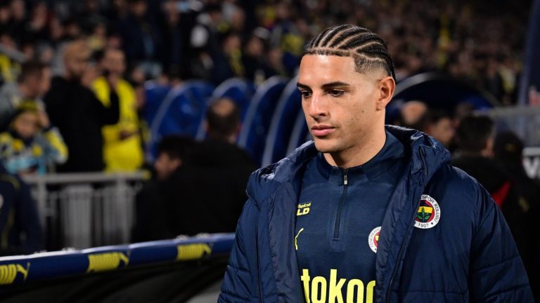 Diego Carlos’un geleceği için resmi açıklama! Fenerbahçe’den ayrılacak mı?