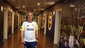 FENERBAHÇE HABERİ: İşte İsmail Kartal’ın transfer istediği bölgeler! Forvet takviyesinde şaşırtan gelişme