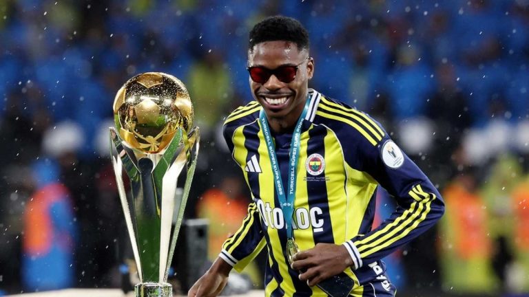 Fenerbahçe’de ayrılık çok yakın! Transfer görüşmeleri başladı