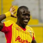 Fenerbahçe’de stoper mesaisi! Sarr + 3 yıldız listede