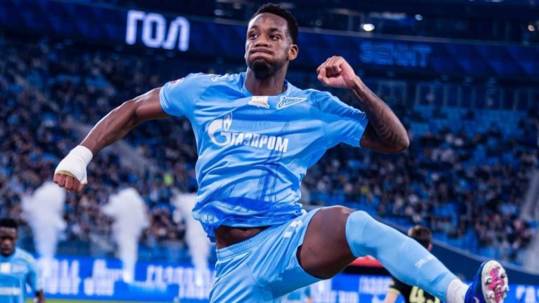 Galatasaray’da Jhon Duran transferi an meselesi!