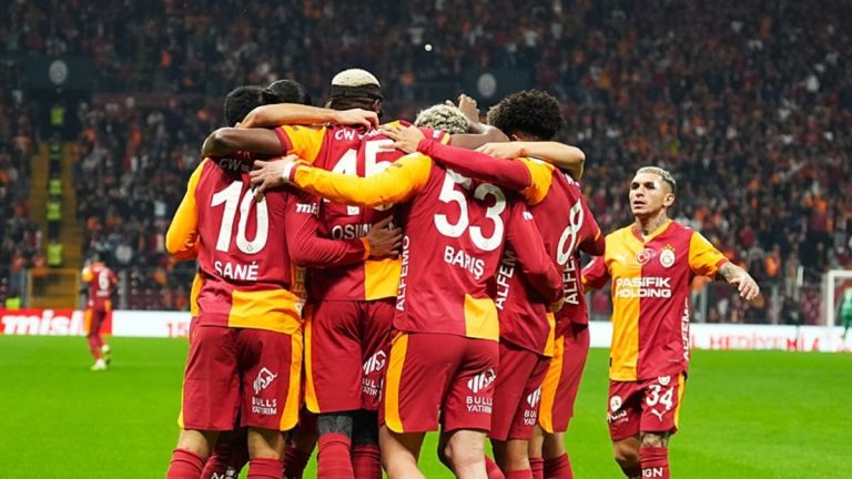 Galatasaray’dan orta sahaya sürpriz hamle!