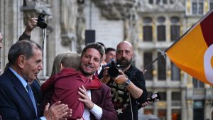 Galatasaray’ın Brüksel’deki şampiyonluk kutlamalarında Mertens sürprizi