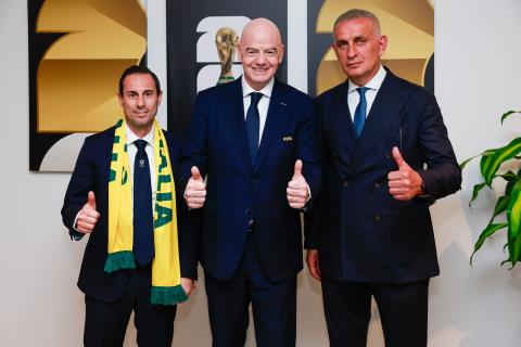 TFF Başkanı Hacıosmanoğlu, Infantino ve Isaac ile Bir Araya Geldi