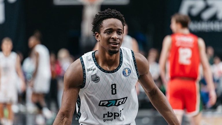 TOFAŞ, ABD’li guard Zach Nutall’ı transfer etti