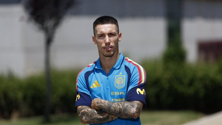 TRANSFER HABERİ: Aziz Yıldırım’dan sol bek bombası! Almanya’ya damga vuran yıldız geliyor