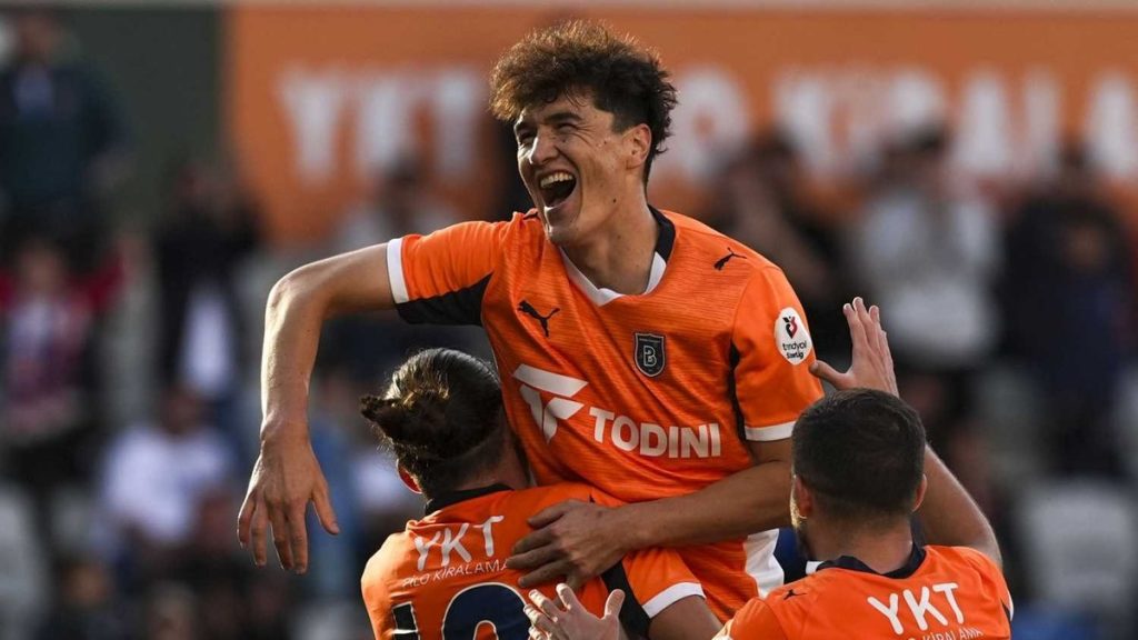 TRANSFER HABERİ: Fenerbahçe ve Başakşehir arasında dev takas! Shomurodov’a karşılık…