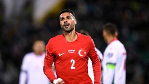 Transferde son dakika gelişmesi! Zeki Çelik ve Galatasaray…