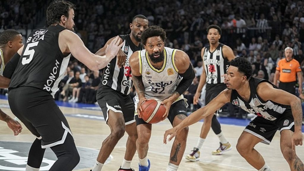 Türkiye Sigorta Basketbol Süper Ligi’nde Şampiyon Fenerbahçe Beko!