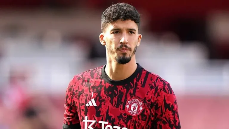 Altay Bayındır Beşiktaş’a geliyor! İngiltere’den flaş iddia