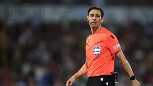 Beşiktaş-Midtjylland maçını İspanyol hakem Ricardo de Burgos yönetecek!
