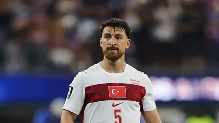 Beşiktaş transferi bitiriyor! Slovakya kampına yetiştirilecek