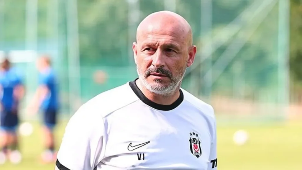 Beşiktaş’ta Vincenzo Italiano’dan transfer açıklaması: Yeni arkadaşlar katılacak!