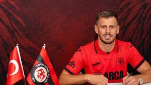 Çorum FK, Ylber Ramadani’yi transfer etti!