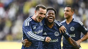 Fenerbahçe, Avusturya kampını 3’te 3 ile tamamladı