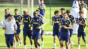 Fenerbahçe, hazırlıklarını sürdürdü