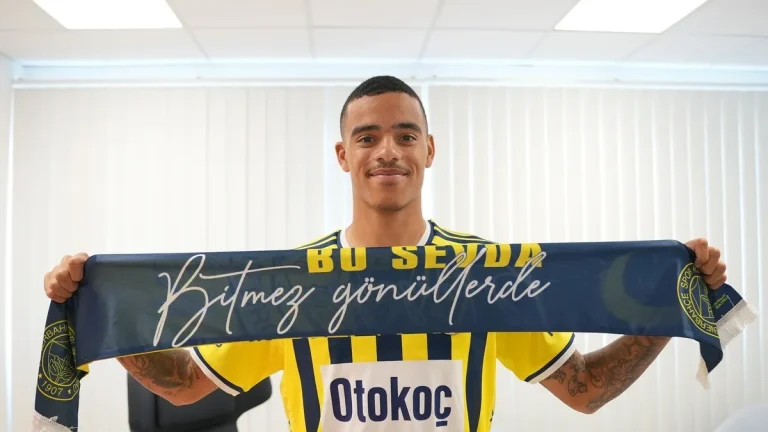 Fenerbahçe yeni transferi Mason Greenwood’un lisansını çıkarttı
