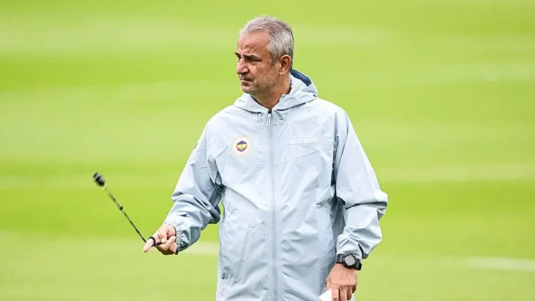 Fenerbahçe’de ayrılık an meselesi! İsmail Kartal “kalsın” demişti ancak…
