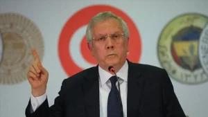Fenerbahçe’de Aziz Yıldırım’dan o teklife jet hızında ret! Takımdan ayrılması bekleniyordu