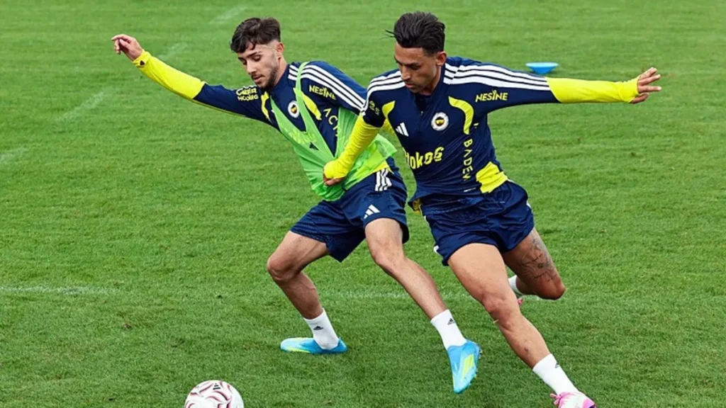 Fenerbahçe’de yeni sezon hazırlıkları sürüyor