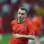 Fenerbahçeli futbolcu Kerem Aktürkoğlu baba oldu