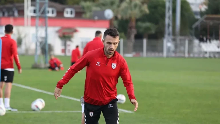 Fırtına’dan yerli atağı! Fatih Tekke’den transfere yeşil ışık
