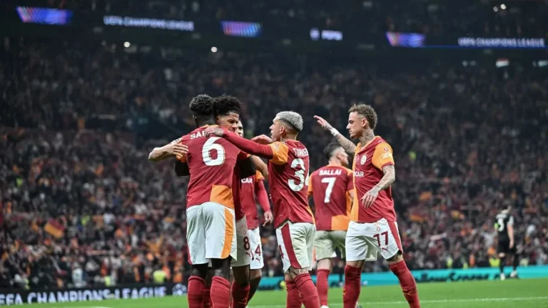 Galatasaray’ın yıldızı el yaktı! Avrupa devi transferden vazgeçti