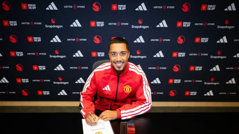 Manchester United, Belçikalı futbolcu Youri Tielemans’ı kadrosuna kattı