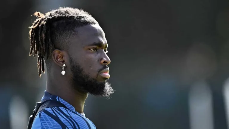 Trabzonspor’da Tolu Arokodare atağı! Paul Onuachu devrede