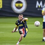 TRANSFER HABERİ: Kerem Aktürkoğlu’na flaş talip! Fenerbahçe’den ayrılacak mı?
