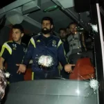 Fenerbahçe otobüsüne saldırı soruşturmasında 5 şüpheliye operasyon! Adalet Bakanı Akın Gürlek açıkladı