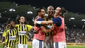 Fenerbahçe Şampiyonlar Ligi’nde play-off’ta!